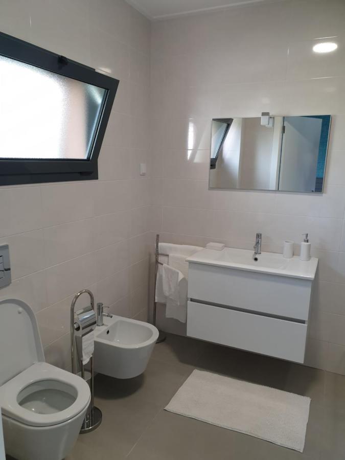 Na Baia Apartment Salir de Porto Bagian luar foto